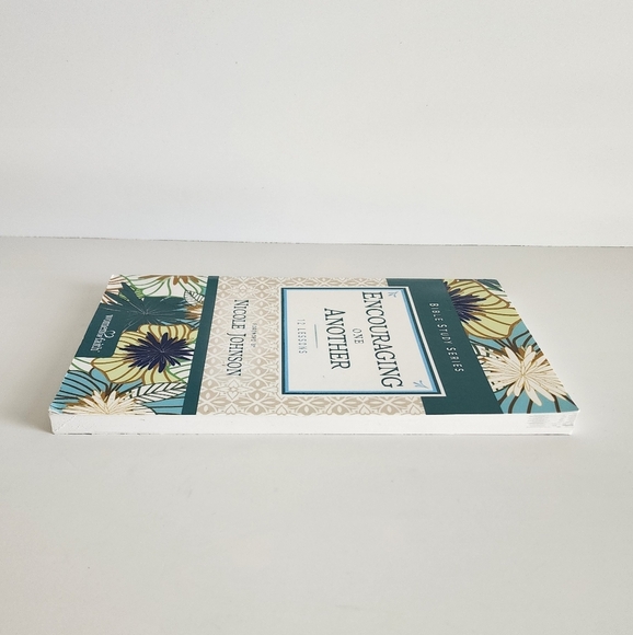 Women of Faith Encouraging One Another 12 Lessons Bible Study Series - Picture 4 of 7